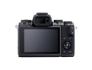 Mirrorless Canon EOS M5 с 15-45mm f/3.5-6.3 IS STM