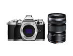 Mirrorless Olympus OM-D E-M5 Mark II с 12-50mm f/3.5-6.3 EZ