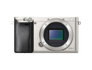 Mirrorless Sony Alpha 6000 с обектив Zeiss Touit 32mm f/1.8