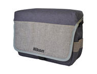 Чанти Nikon DSLR Accessory Kit 4in1