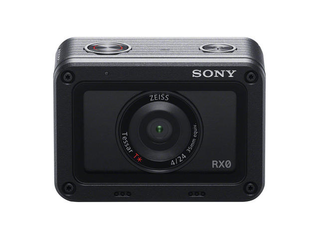 Компактни фотоапарати Sony DSC-RX0