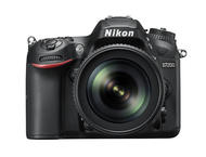 DSLR Nikon D7200 с обектив DX 18-105mm f/3.5-5.6G ED VR