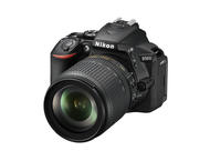 DSLR Nikon D5600 с 18-105mm VR и DX 35mm f/1.8G