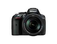 DSLR Nikon D5300 с обектив 18-140mm VR и Nikon DSLR Accessory Kit 32GB