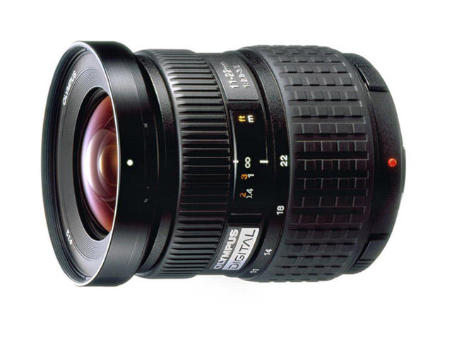 DSLR обективи Olympus Zuiko Digital 11-22mm f/2.8-3.5