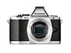 Mirrorless Olympus OM-D E-M5