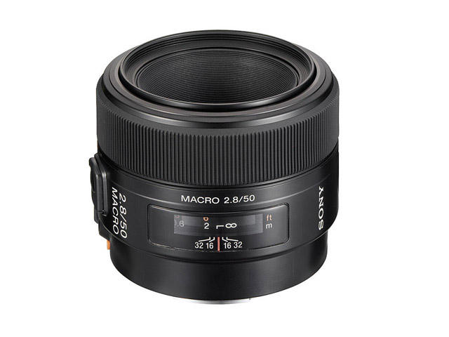 DSLR обективи Sony SAL 50mm f/2.8 Macro