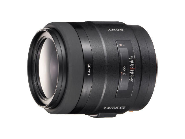 DSLR обективи Sony SAL 35mm f/1.4G
