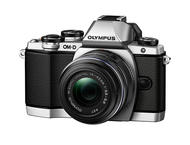 Mirrorless Olympus OM-D E-M10 с обектив 14‑42mm f/3.5‑5.6 II R