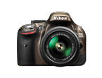 DSLR Nikon D5200 с обективи 18-55mm VR II и 55-200mm IF-ED VR