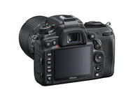 DSLR Nikon D7000 с обектив 18-105mm f/3.5-5.6G ED VR