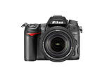 DSLR Nikon D7000 с обектив 18-140mm f/3.5-5.6G ED VR