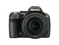 DSLR Pentax K-50 с обектив DA 18-135 f/3.5-5.6 WR