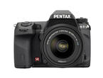 DSLR Pentax K-5 с обектив SMC DA 18-55mm f/3.5-5.6 AL WR