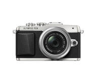 Mirrorless Olympus Pen E-PL7 с обективи 14‑42mm f/3.5‑5.6 II R и 45mm f/1.8