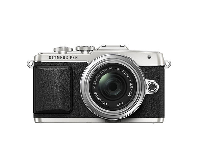 Mirrorless Olympus Pen E-PL7 с обективи 14‑42mm f/3.5‑5.6 II R и 45mm f/1.8