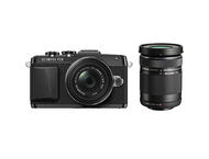 Mirrorless Olympus Pen E-PL7 с обектив 14‑42mm f/3.5‑5.6 II R и 40-150mm f/4-5.6 R