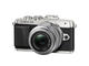 Mirrorless Olympus Pen E-PL7 с обектив 14‑42mm f/3.5‑5.6 II R и 40-150mm f/4-5.6 R