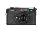Mirrorless Leica M7 с обектив Summicron-M 50mm f/2