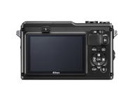 Mirrorless Nikon 1 AW1 с обектив AW 11-27.5mm f/3.5-5.6