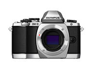 Mirrorless Olympus OM-D E-M10 с обектив 45mm f/1.8