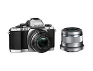 Mirrorless Olympus OM-D E-M10 с обективи 14‑42mm II R и 45mm f/1.8