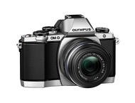 Mirrorless Olympus OM-D E-M10 с обективи 14‑42mm II R и 45mm f/1.8
