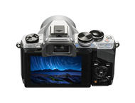 Mirrorless Olympus OM-D E-M10 с обектив ED 14‑42mm f/3.5-5.6 EZ