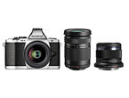 Mirrorless Olympus OM-D E-M5 Travel Kit