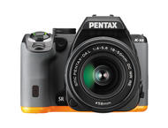 DSLR Pentax K-S2 с обективи DA L 18-50mm WR и DA L 50-200 WR