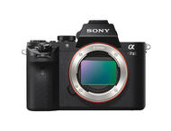Mirrorless Sony Alpha 7 II с обектив Carl Zeiss Loxia 35mm f/2 Biogon T*