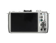 Mirrorless Pentax Q7 с обектив 5-15mm f/2.8-4.5
