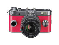 Mirrorless Pentax Q-S1 с обектив 5-15mm f/2.8-4.5