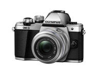 Mirrorless Olympus OM-D E-M10 Mark II с обектив 14‑42mm II R и 45mm f/1.8 MSC